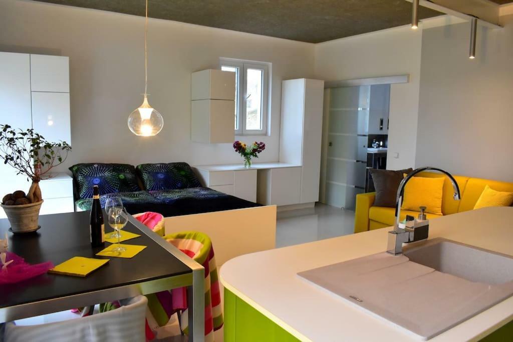 Aparments Bukol Leilighet Vojkovice  Eksteriør bilde